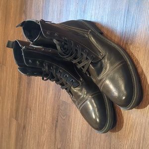 Black unlisted Boots - Size 11